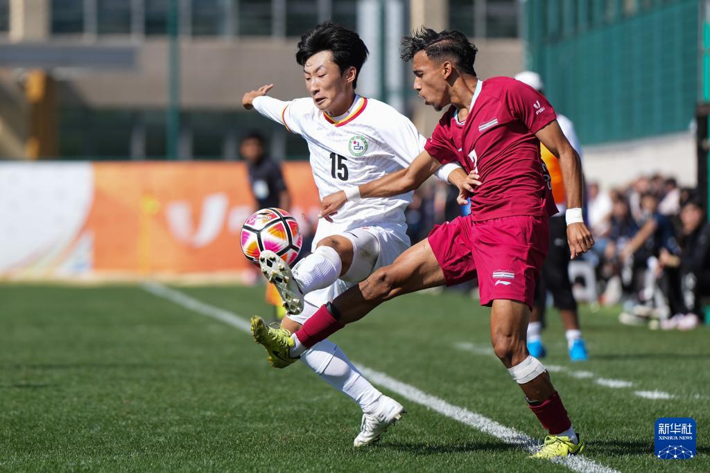 杜卡利大学, 足球世界杯, 右二