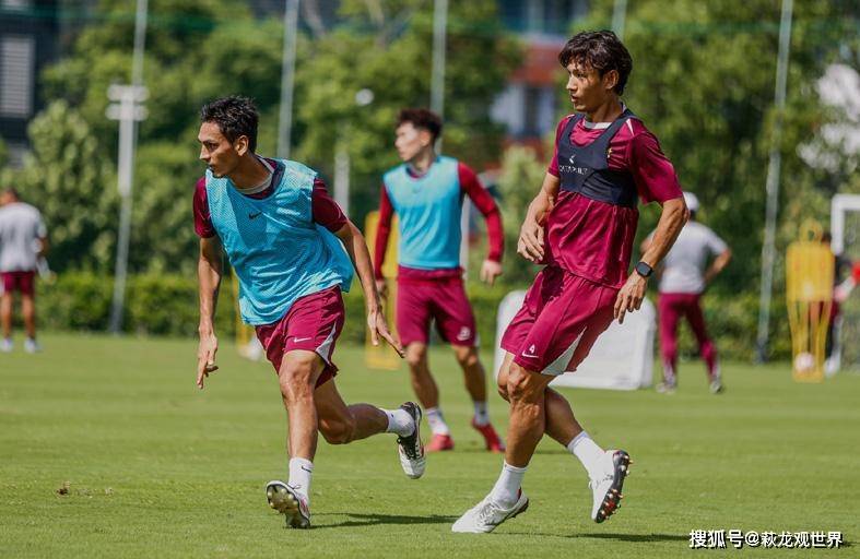 这也是海港, 少了吾米提