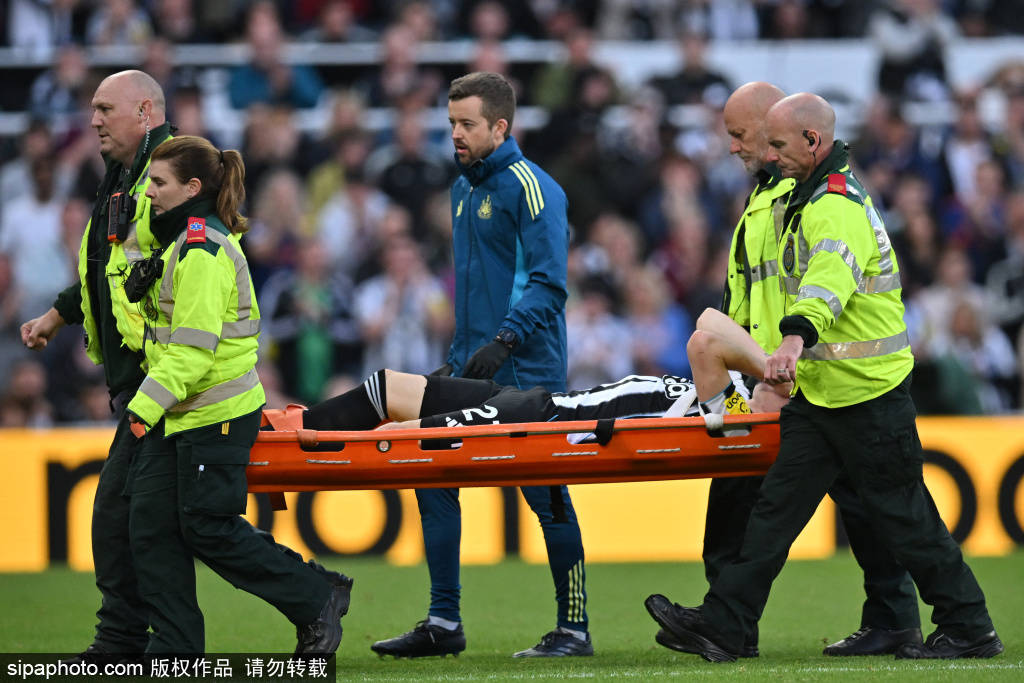 谷后, stron, 己在里斯本 谷后, stron, 己在里斯本